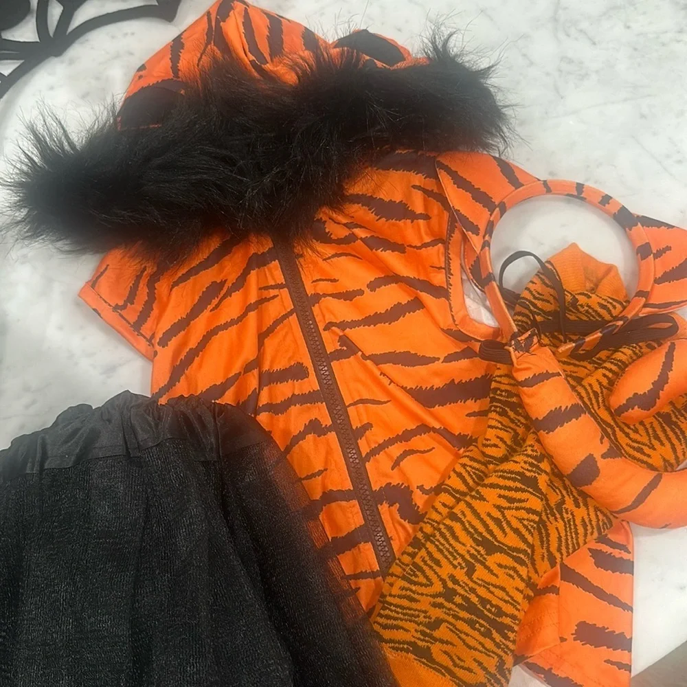 Tiger costume kids sz xl (5/6)